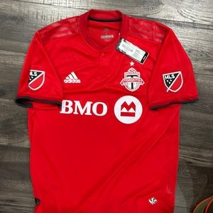 NWT Toronto FC 2019 jersey - men’s Large